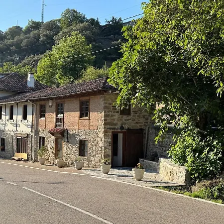 Semesterbostad La Casuca De La Brevera Pesaguero-La Parte