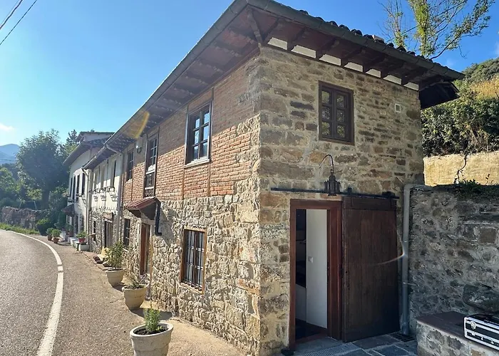 Semesterbostad La Casuca De La Brevera *