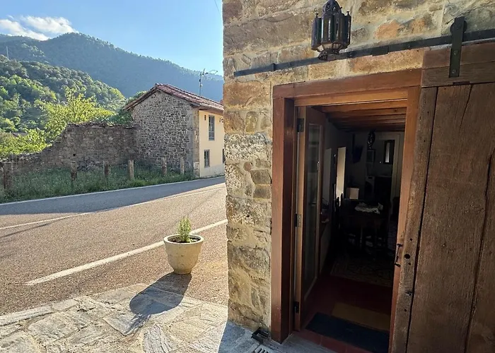 La Casuca De La Brevera * Pesaguero-La Parte